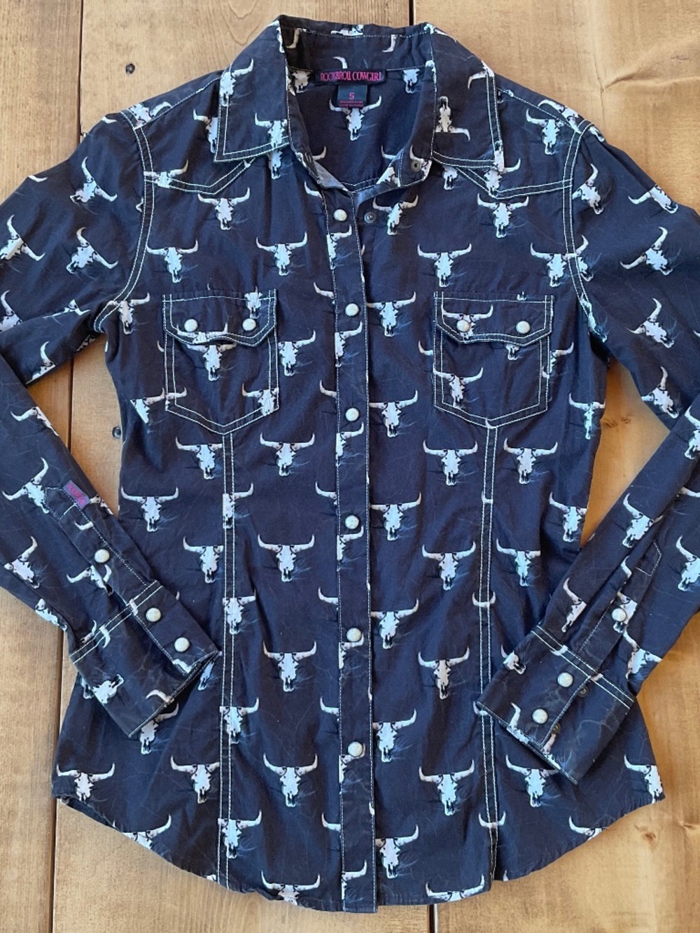 ROCK&ROLL COWGIRL WOMENS FITTED PEARL SNAP SOUTHWESTERN MOTIF COTTON SHIRT SMALL